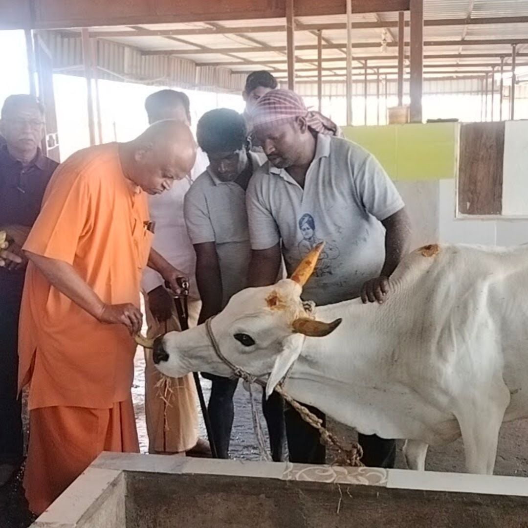 Swami Atmavidanandaji Maharaj visit to Meyyur Rural Unit